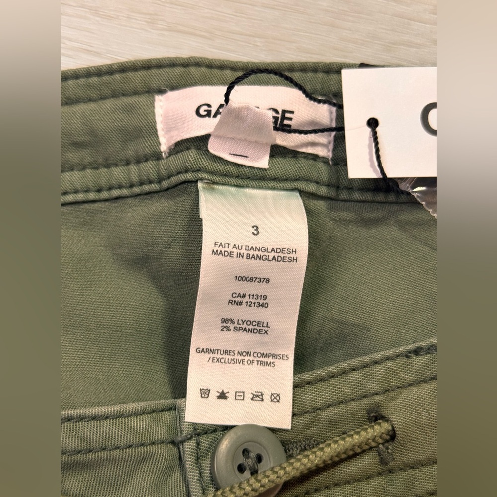 NWT Garage Lucy Fluid Cargo Pant in Python Green, Size 3 - Picture 5 of 10